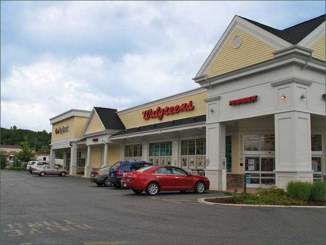 Newburgh NY: Walgreens & Key Bank - Retail Space - CIM Group