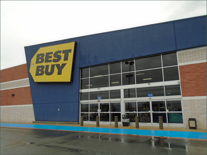 Monroe LA Pecanland Plaza Retail Space CIM Group