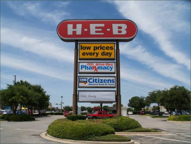 Waxahachie TX HEB Center Retail Space CIM Group